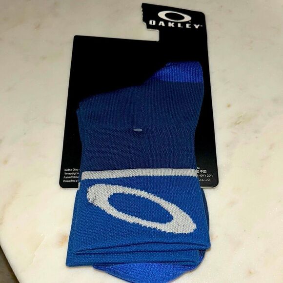 New Oakley 3.0 cycling socks size small - Picture 1 of 3